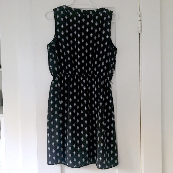 Xhilaration Black Patterned Dress - Picture 4 of 8